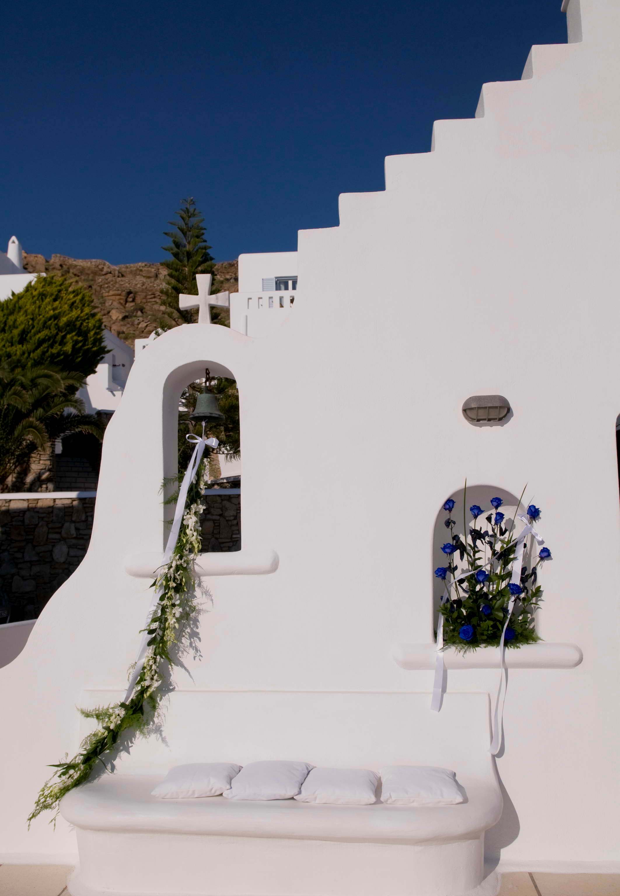 Book your wedding day in Saint John Mykonos Beach Resort